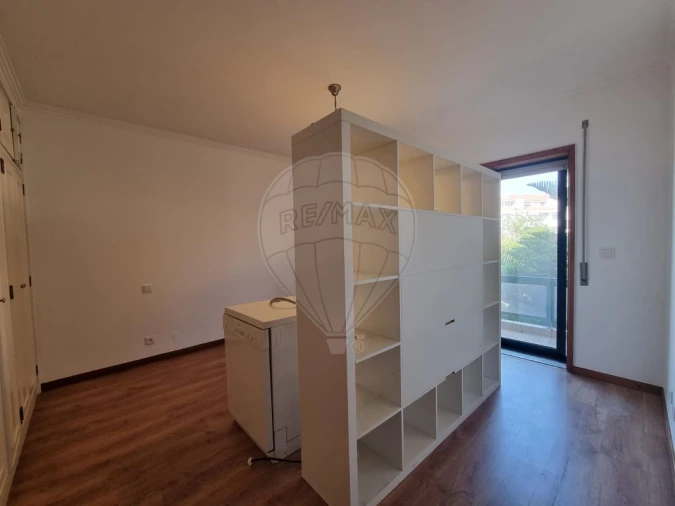 Apartamento T3 para Arrendamento em São Felix da Marinha Foto 10