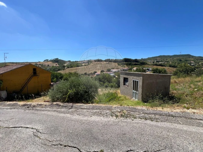 Terreno para Venda em Carregado e Cadafais Foto 1
