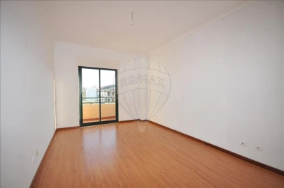 Apartamento T3 para Venda em Alenquer (Santo Estêvão e Triana)