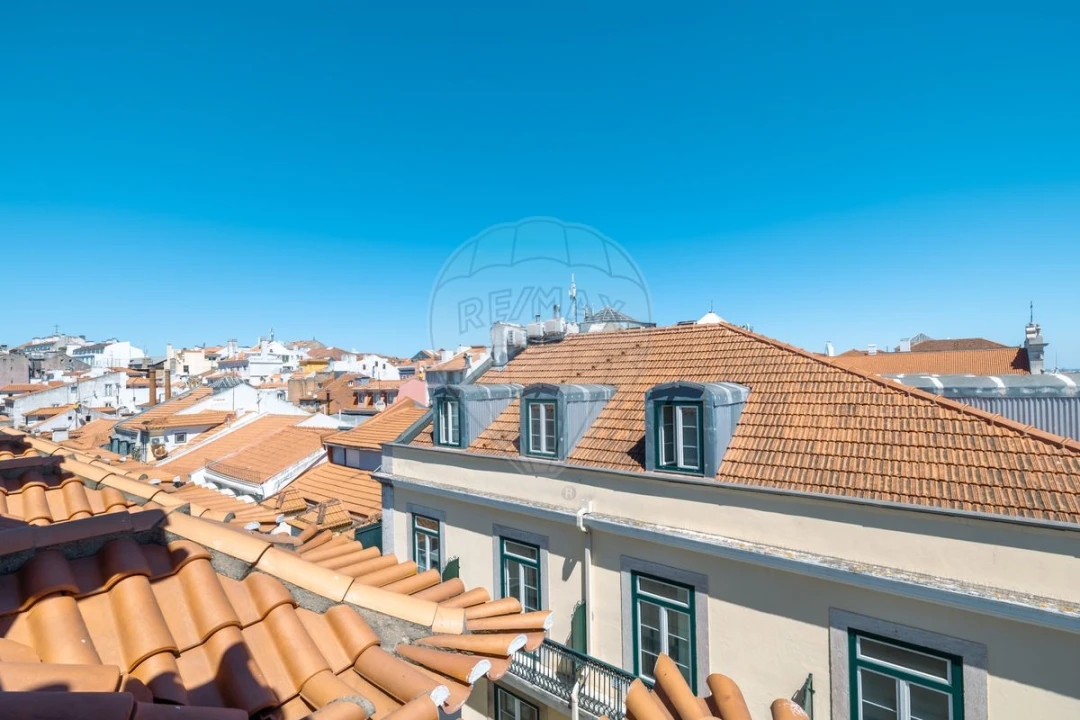 Apartamento T2 para Venda em Misericórdia Foto 32