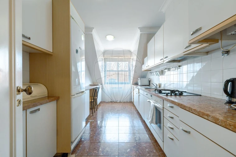 Apartamento T2 para Venda em Misericórdia Foto 15