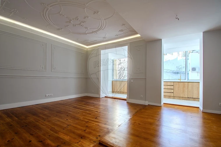 Apartamento T3 para Venda em Santo António Foto 17