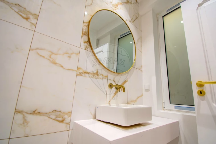 Apartamento T3 para Venda em Santo António Foto 33