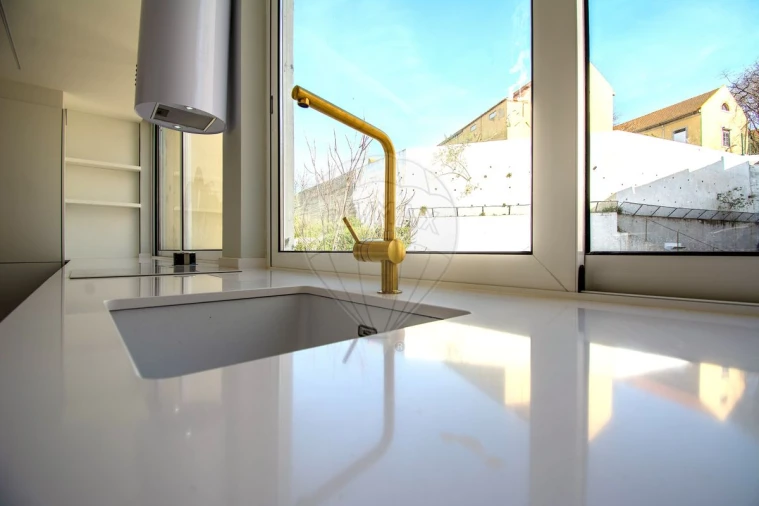 Apartamento T3 para Venda em Santo António Foto 30