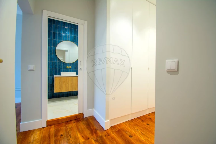 Apartamento T3 para Venda em Santo António Foto 10