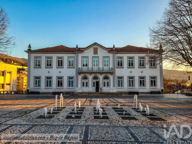 Apartamento T4 para Venda em Vila e Roussas Foto 15