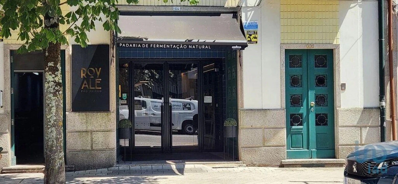 Apartamento T1 para Venda em Lordelo do Ouro e Massarelos Foto 14