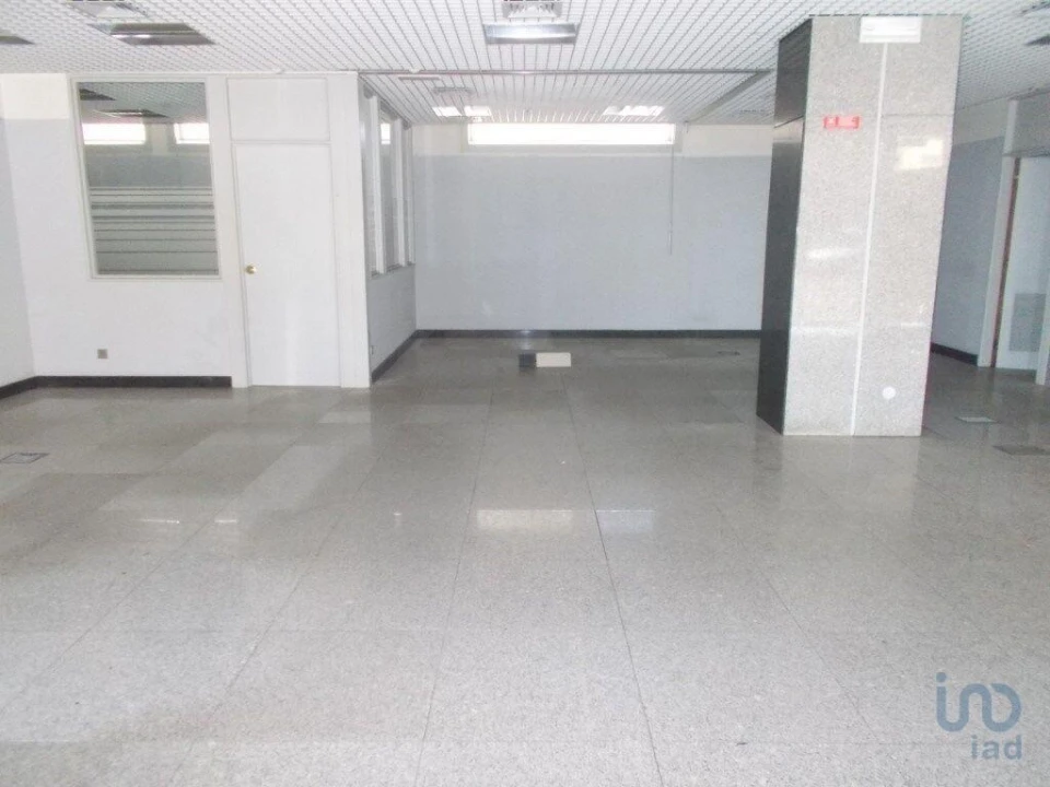 Loja para Venda em Cortegaça Foto 8