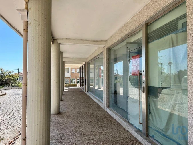 Loja para Venda em Cortegaça Foto 9