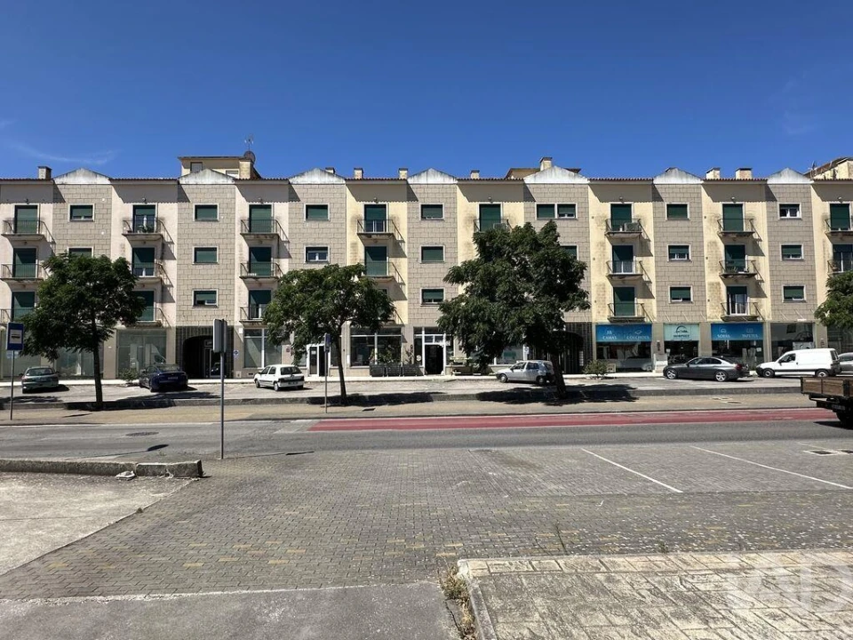 Apartamento T1 para Venda em Fatima Foto 23