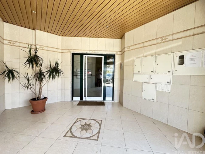 Apartamento T1 para Venda em Fatima Foto 22