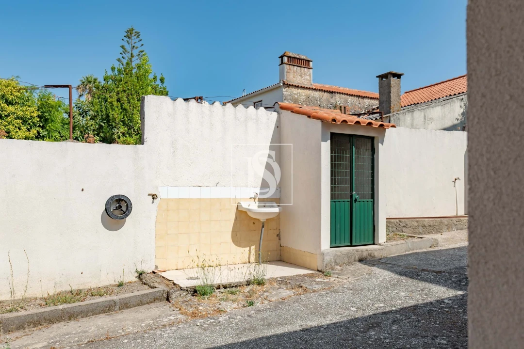 Moradia T3 para Venda em Olaia e Paço Foto 31