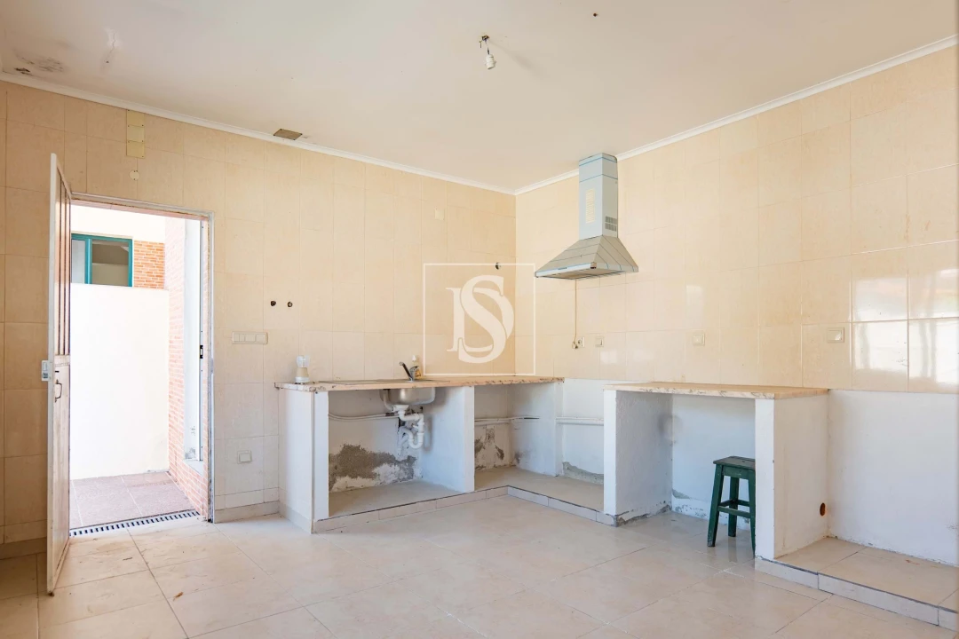 Moradia T3 para Venda em Olaia e Paço Foto 30