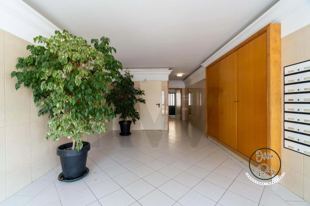 Apartamento T1 para Venda em Loule (São Clemente) Foto 21