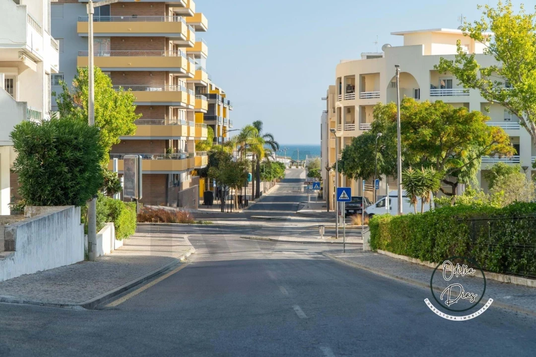 Apartamento T1 para Venda em Loule (São Clemente) Foto 1