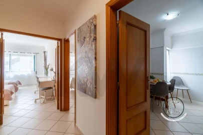 Apartamento T1 para Venda em Loule (São Clemente)