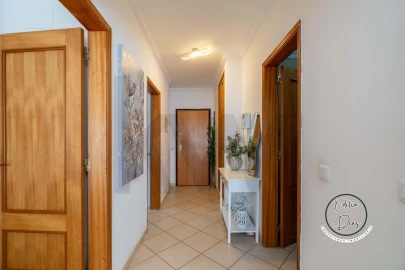 Apartamento T1 para Venda em Loule (São Clemente)