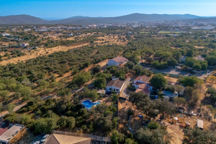 Moradia T2 para Venda em São Brás de Alportel Foto 41