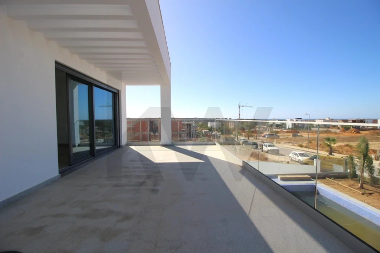 Moradia T4 para Venda em Silves Foto 27