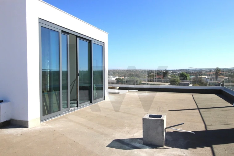 Moradia T4 para Venda em Silves Foto 32