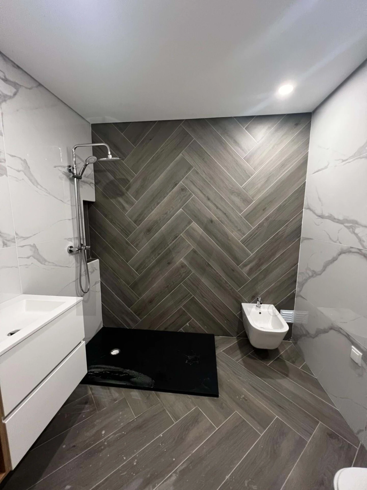 Apartamento para Venda em Vila Real de Santo Antonio Foto 4