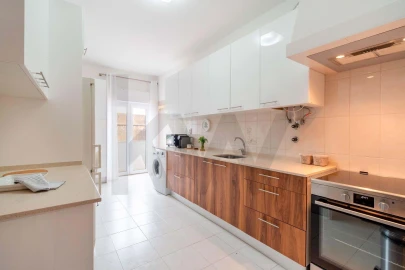 Apartamento T3 para Venda em Lagos (São Sebastião e Santa Maria)