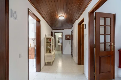 Apartamento T3 para Venda em Lagos (São Sebastião e Santa Maria)