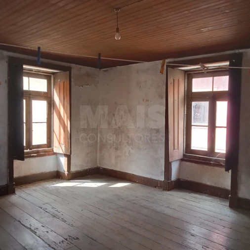 Moradia T2 para Venda em Vila Cova de Alva e Anseriz Foto 6