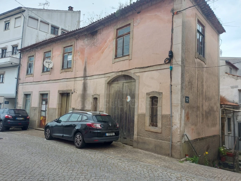 Moradia T2 para Venda em Vila Cova de Alva e Anseriz Foto 2