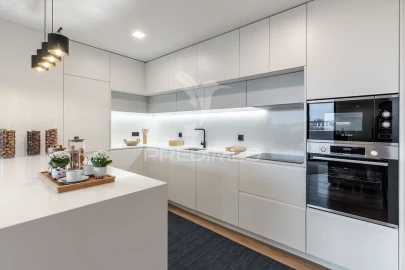 Apartamento T4 para Venda em Esgueira