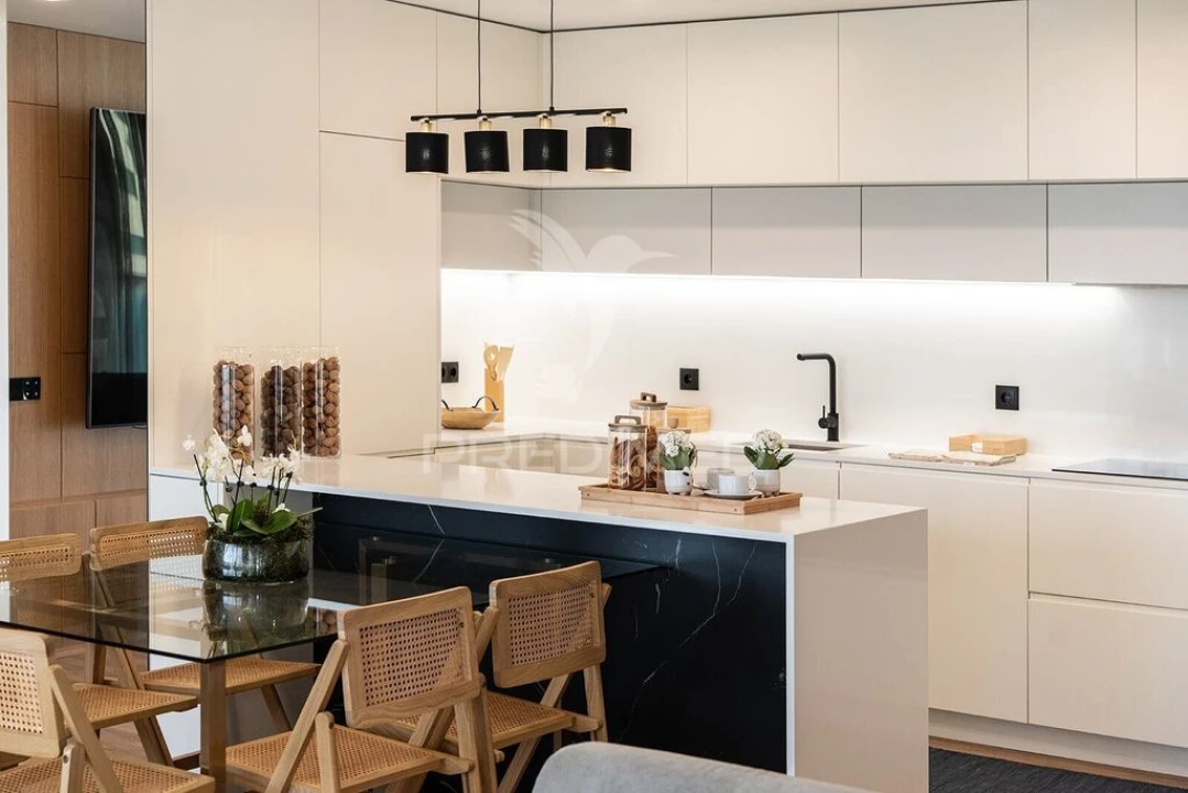 Apartamento T4 para Venda em Esgueira Foto 3