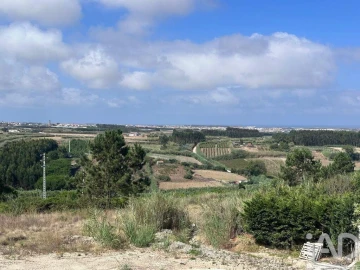 Moradia T4 para Venda em Atouguia da Baleia