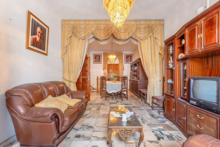 Moradia T7 para Venda em Imaculado Coração de Maria Foto 6