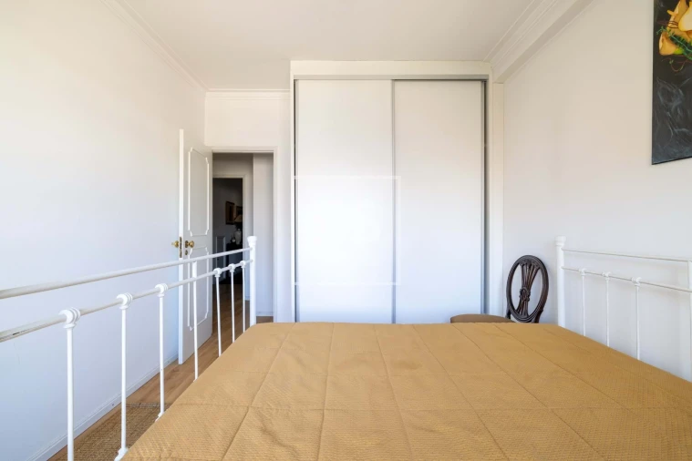 Apartamento T3 para Venda em Vilar de Andorinho Foto 9