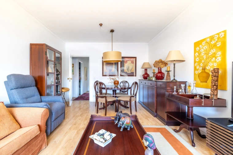 Apartamento T3 para Venda em Vilar de Andorinho Foto 26