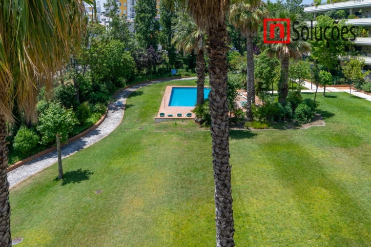 Apartamento T3 para Venda em Póvoa de Santa Iria e Forte da Casa Foto 27