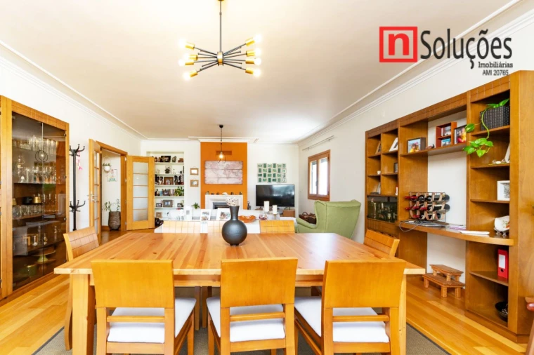 Apartamento T3 para Venda em Póvoa de Santa Iria e Forte da Casa Foto 6