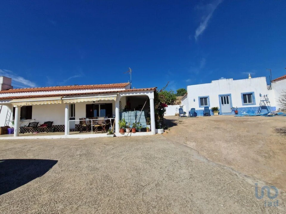 Moradia T4 para Venda em Estômbar e Parchal Foto 7