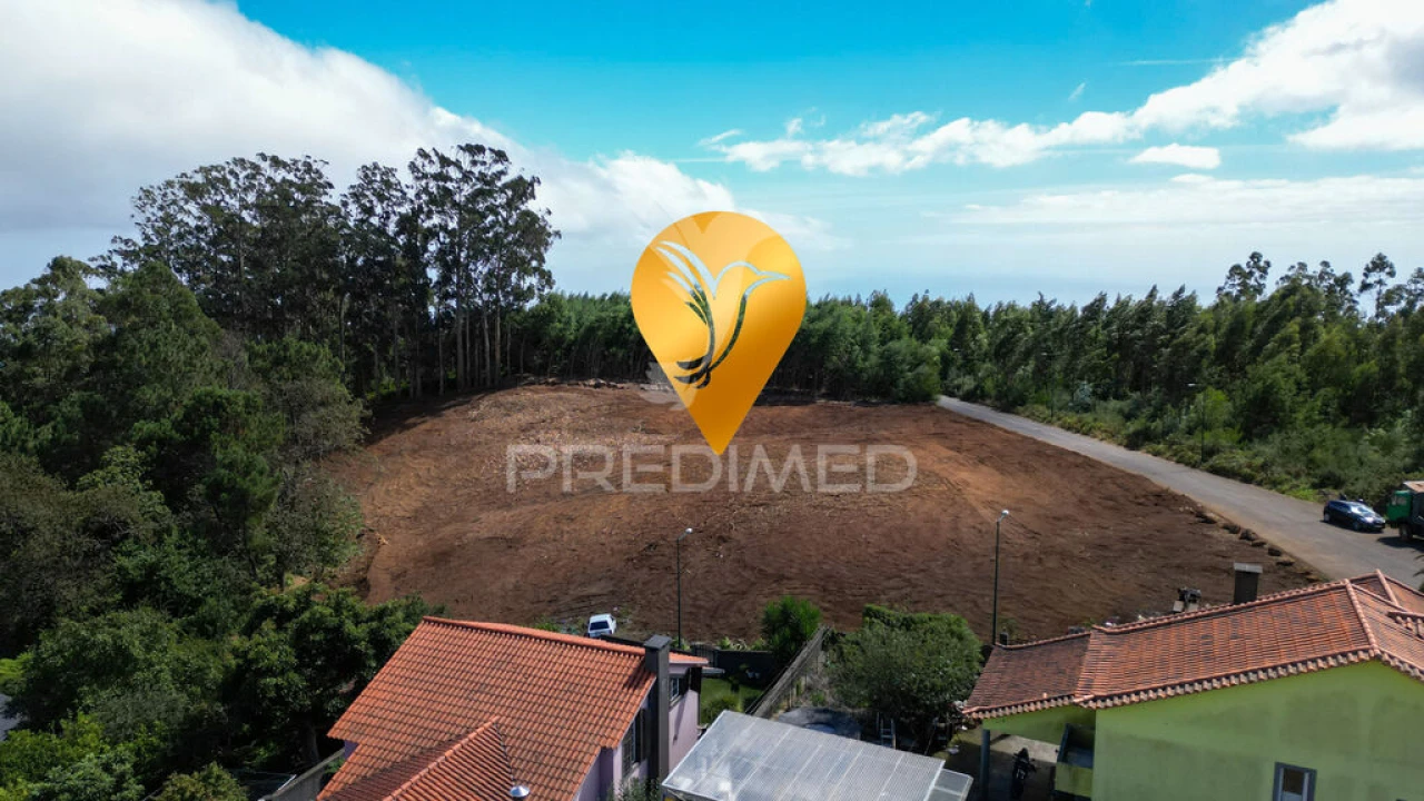 Terreno para Venda em Camacha Foto 8