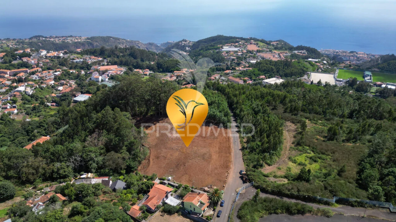 Terreno para Venda em Camacha Foto 18