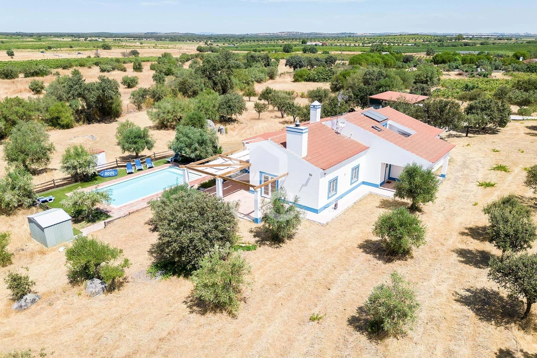 Quinta T4 para Venda em Reguengos de Monsaraz Foto 26