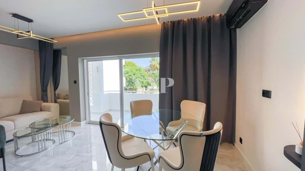 Apartamento T3 para Venda em Quarteira Foto 8
