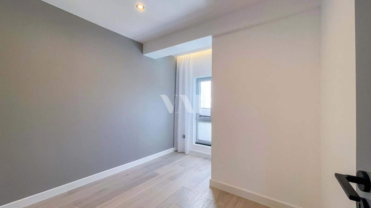 Apartamento T3 para Venda em Quarteira Foto 14