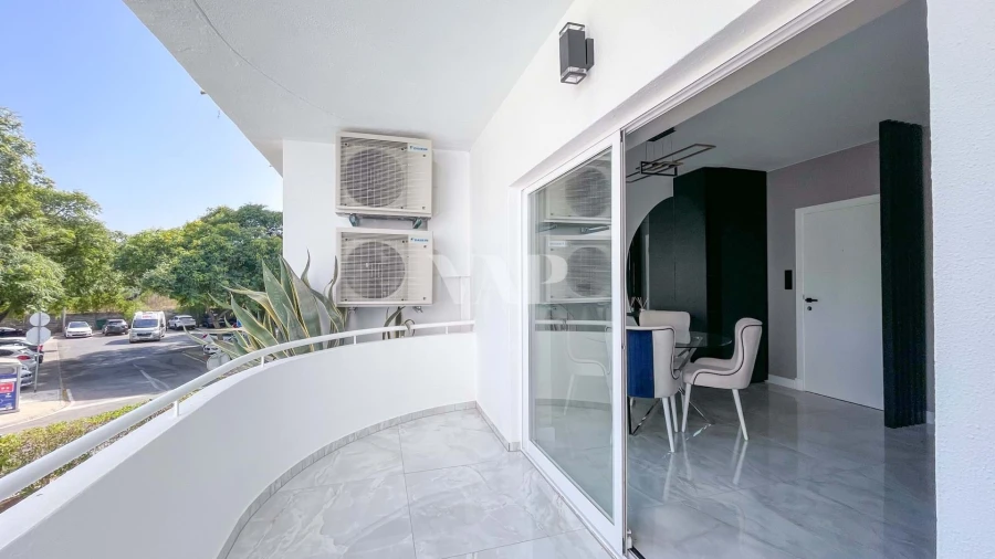 Apartamento T3 para Venda em Quarteira Foto 31