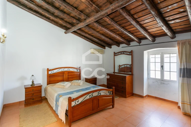 Moradia T2 para Venda em Corval Foto 10