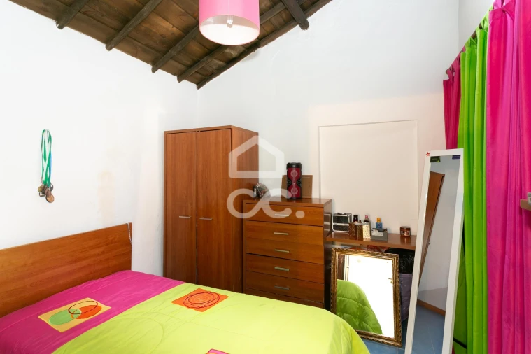 Moradia T2 para Venda em Corval Foto 9