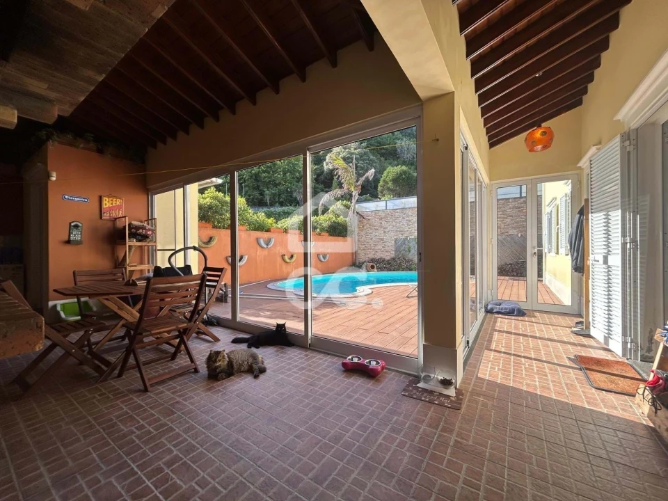 Moradia T5 para Venda em Fajã de Cima Foto 34