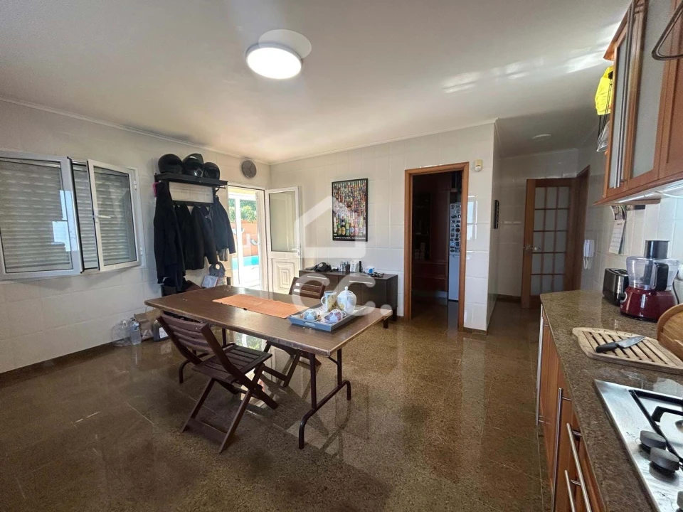 Moradia T5 para Venda em Fajã de Cima Foto 22