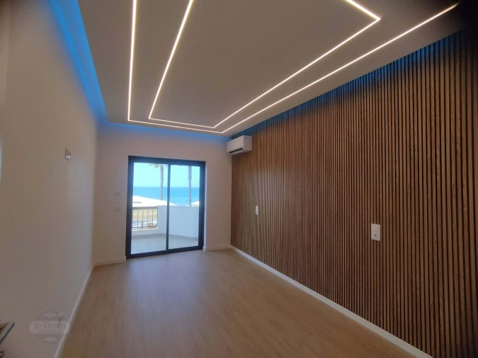 Apartamento T3 para Venda em Quarteira Foto 7