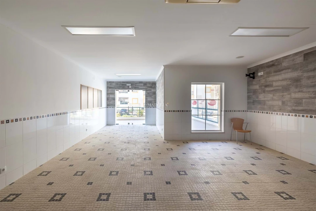 Negócio para Venda em Lagos (São Sebastião e Santa Maria) Foto 12